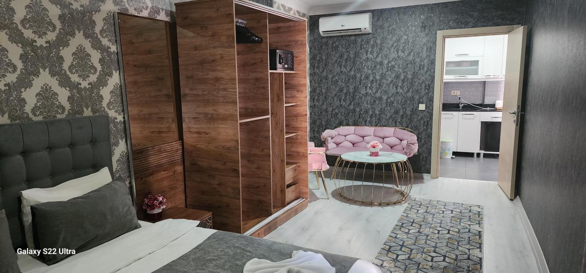 Taksim Royal & Aparthotel Provincia di Istanbul